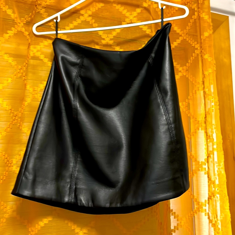 Babaton size 10 pleather mini skirt.